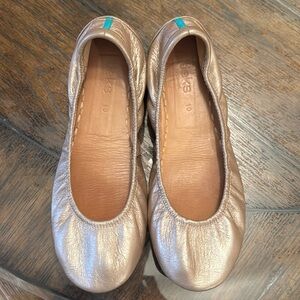 Tieks rose gold size 10